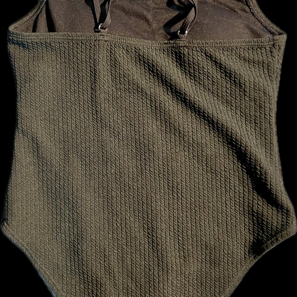 Girls one piece swim suit size 14 - Picture 2 of 2